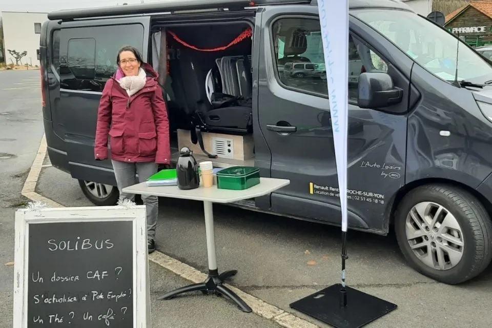 Le SOLIBUS de Saint-Benoît Labre (ASBL44) : lutte contre le non-recours